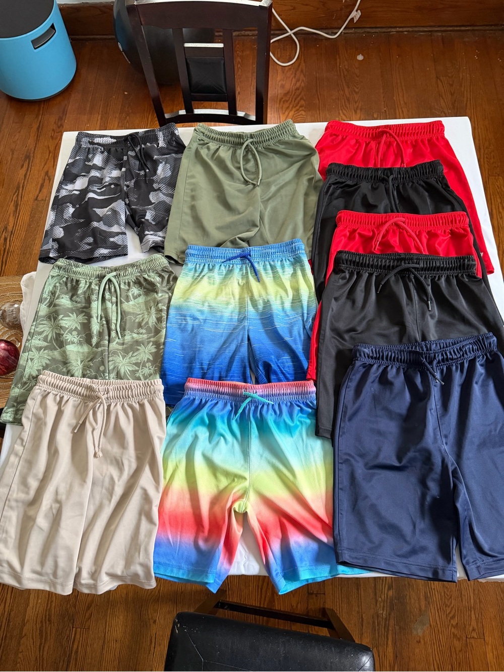 Lot of 11 boys Children’s Place Athletic Drawstring Shorts (Size 7/8)